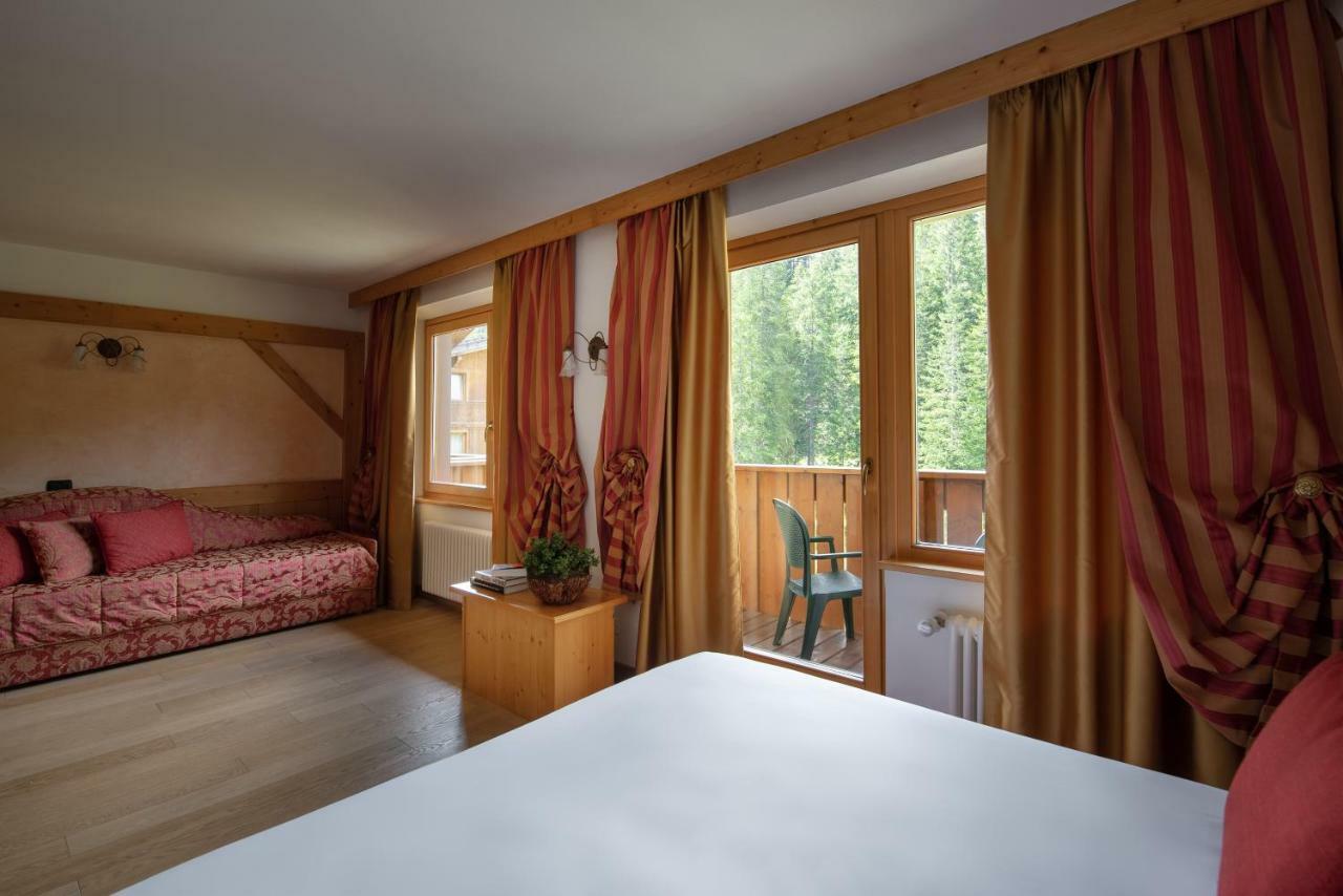 Carlo Magno Hotel Spa Resort Madonna di Campiglio Exterior foto